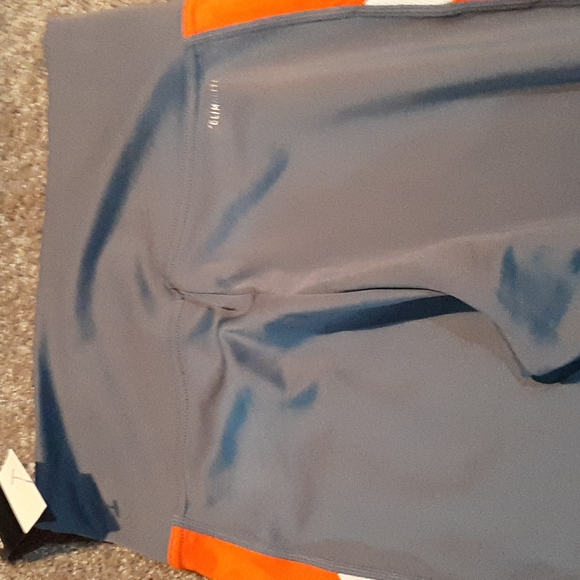 BNWT adidas leggings sm - Picture 6 of 7